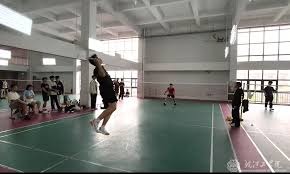 罗马诺：沙利文已在曼城开始接受训练，蓝月相信他们押对了宝